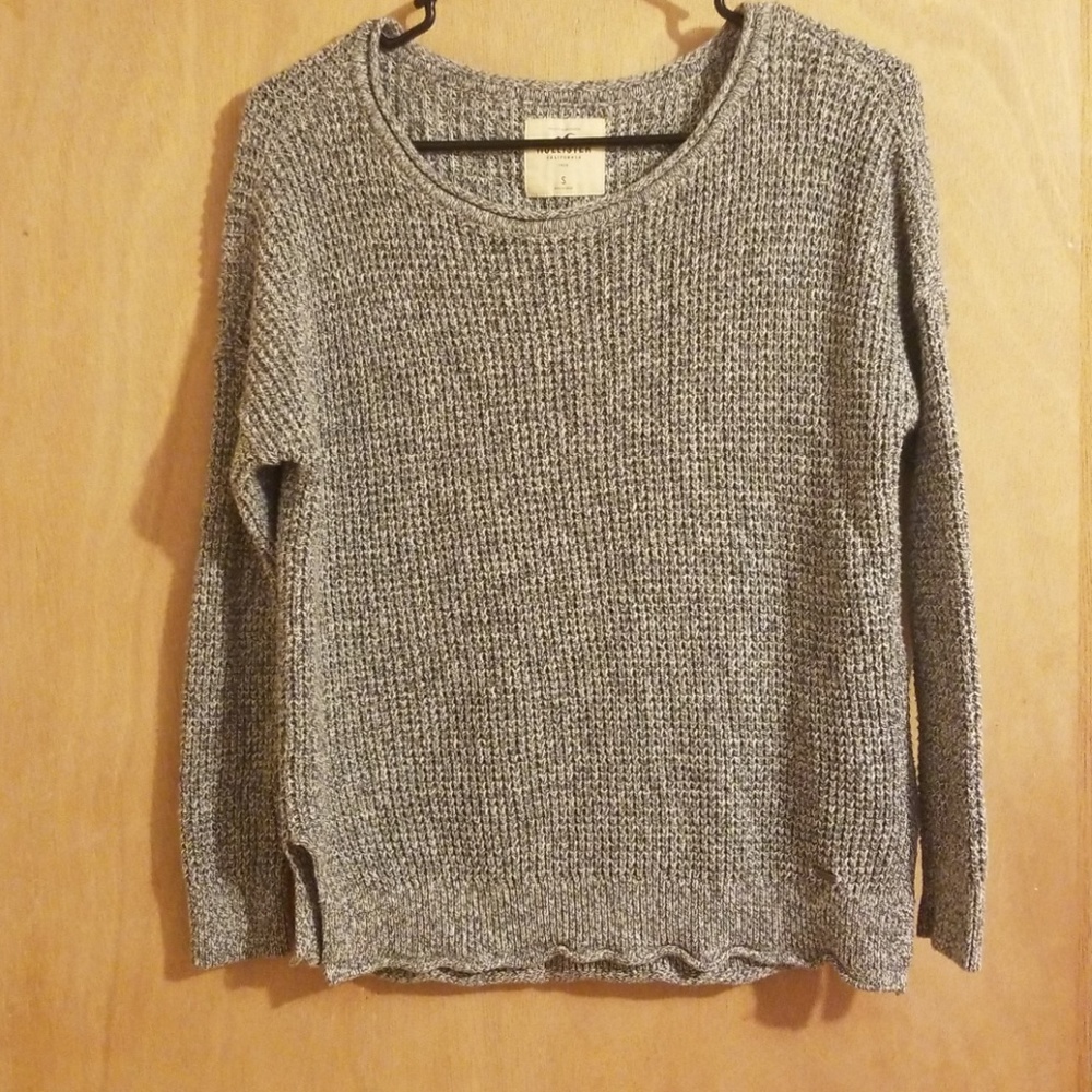 Hollister cable knit sweater